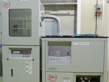 Lab scale freeze dryer